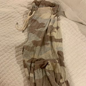 Aerie Drawstring Camo jogger